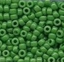 02067 Crayon Green Mill Hill Seed Beads