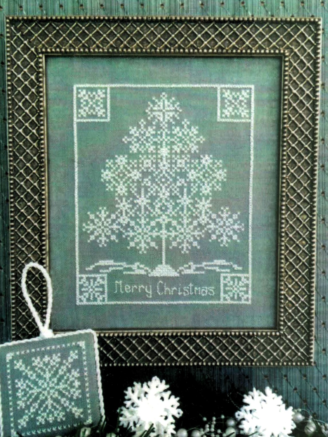 Snowflake Tree cross stitch pattern from ScissorTail Designs STD-SNT