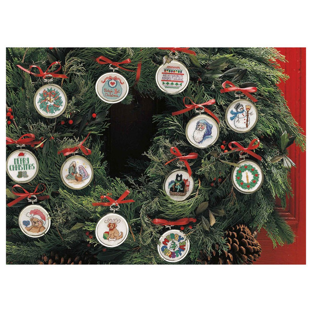 The Big Book of Christmas Quickies cross stitch book from Leisure Arts LA3290