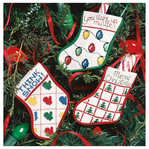 The Big Book of Christmas Quickies cross stitch book from Leisure Arts LA3290