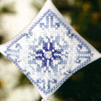 Snowflake Tiny Treasured Diamond cross stitch bead kit from Mill Hill MH-228304